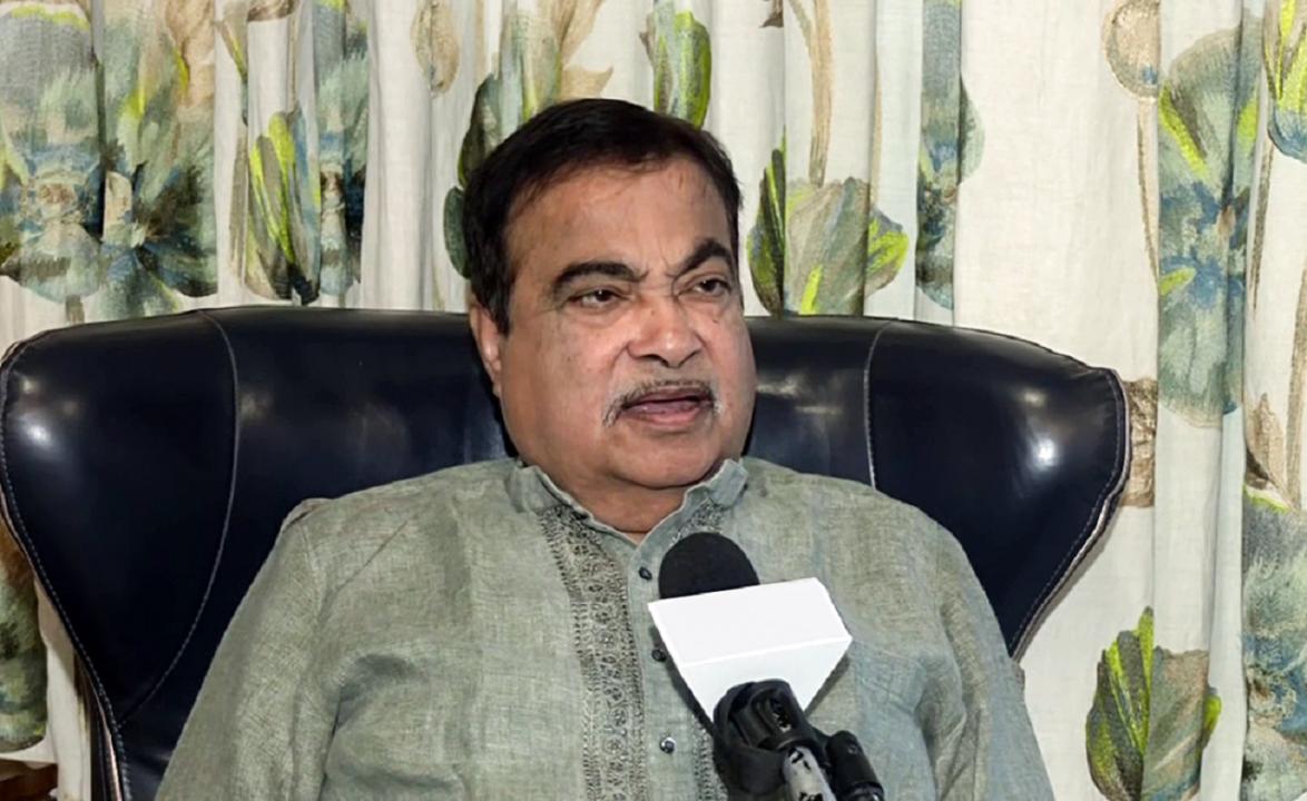 Politics a 'sea of unsatisfied souls', says Nitin Gadkari