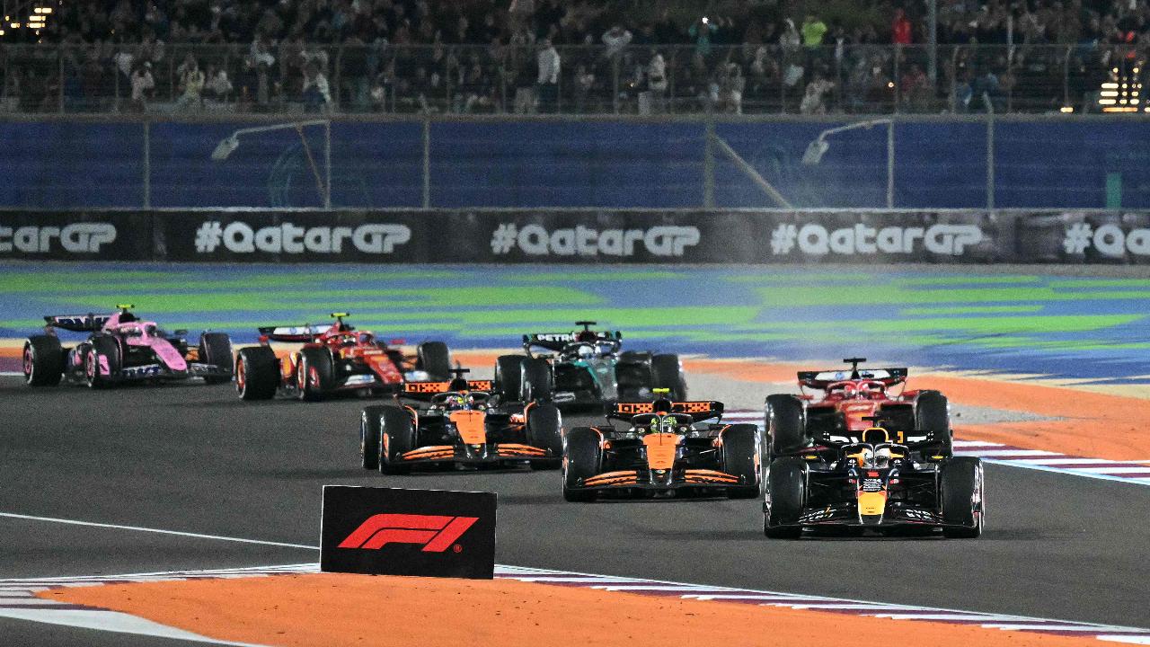 As this F1 season nears its end, Indian fans are keen to watch the race live