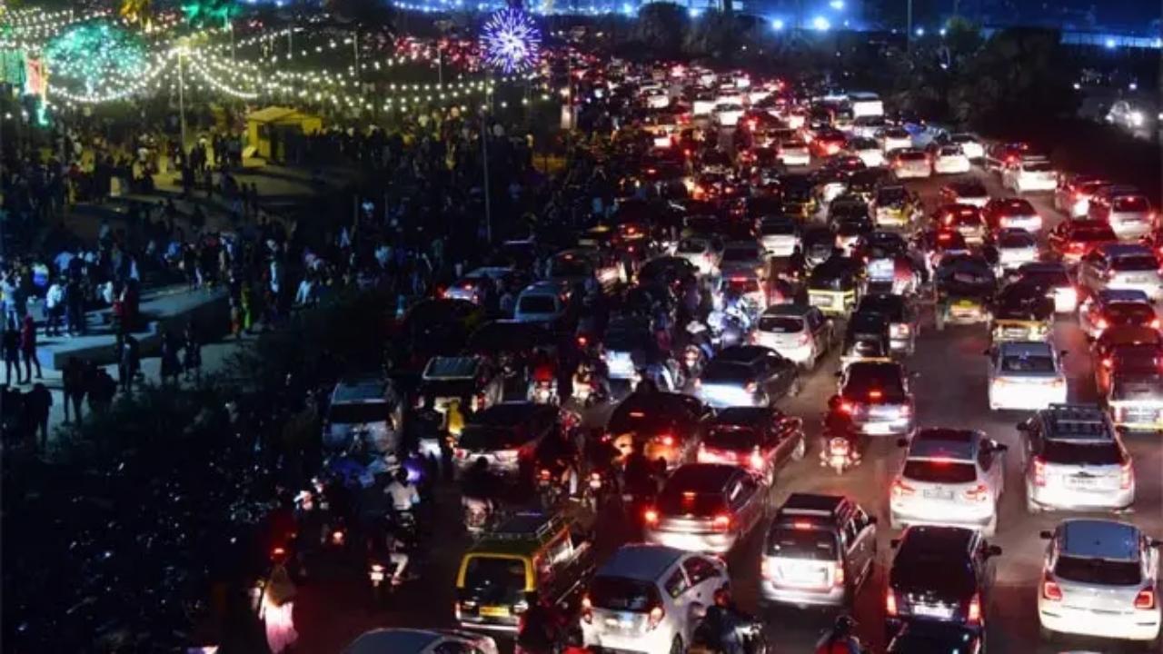 New Year Eve: Mumbai Police issues traffic restrictions issued in Worli