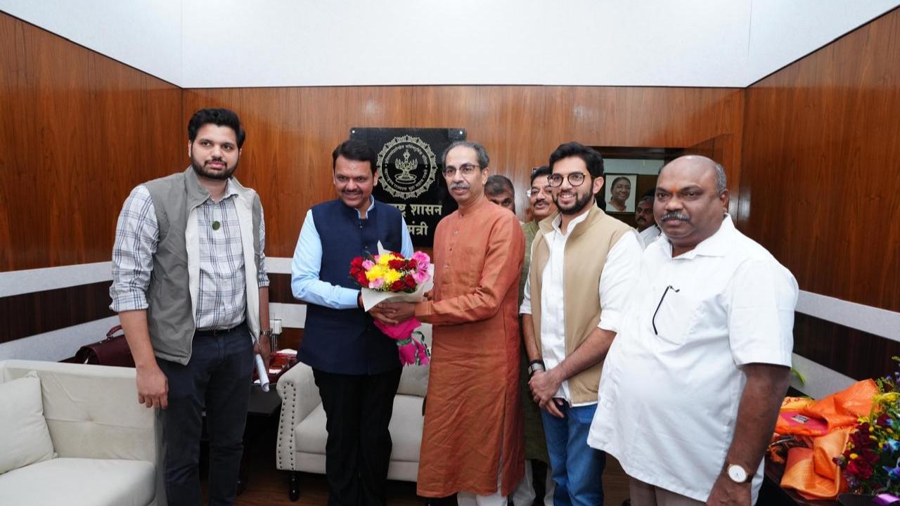 IN PHOTOS: Uddhav Thackeray meets CM Devendra Fadnavis in Nagpur