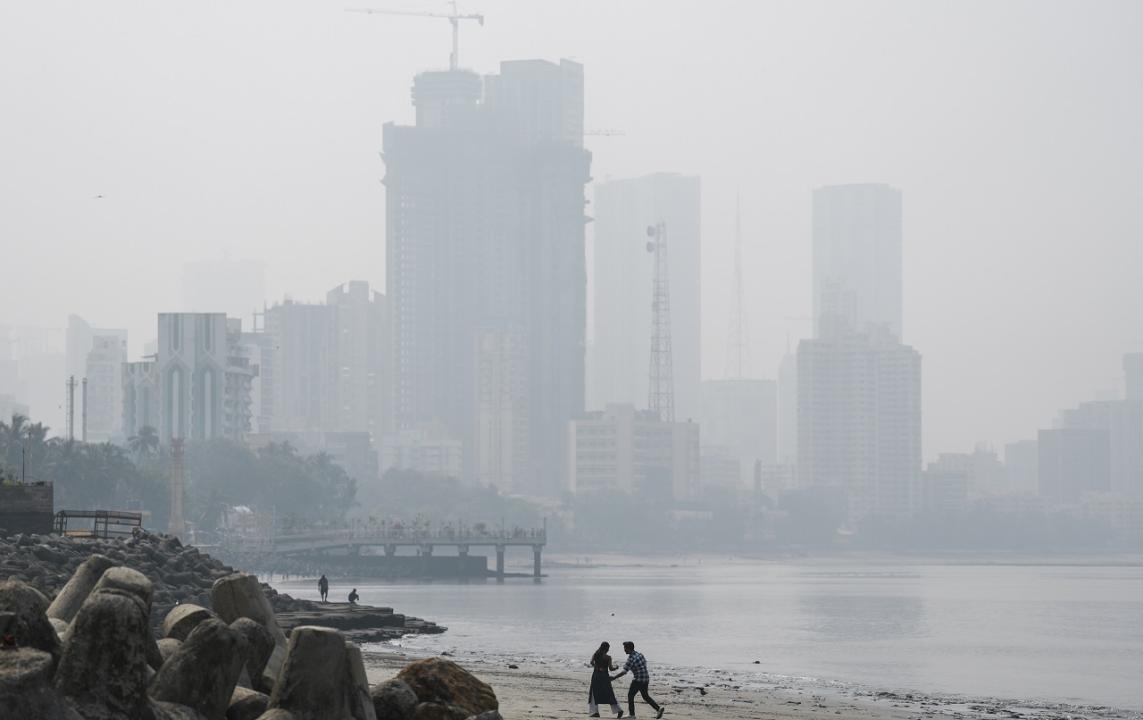 City's temperature dips to 16.8 degrees; check temperature, AQI here