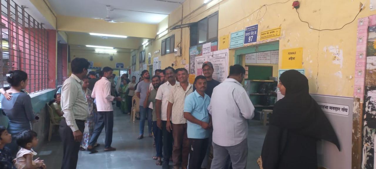 Maharashtra Elections Live: Maharashtra records 32.18 percent turnout till 1 pm