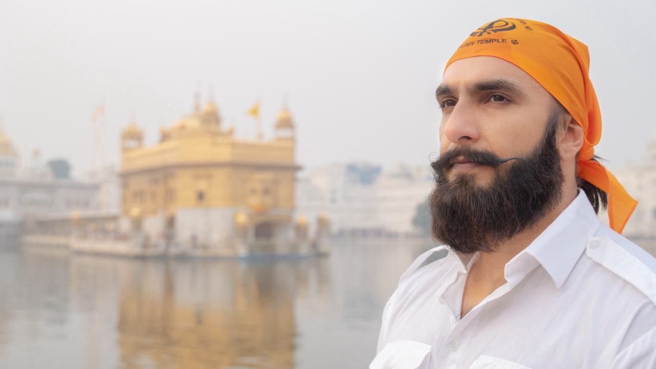 Ranveer Singh and Aditya Dhar seek blessings at Golden temple, see pics