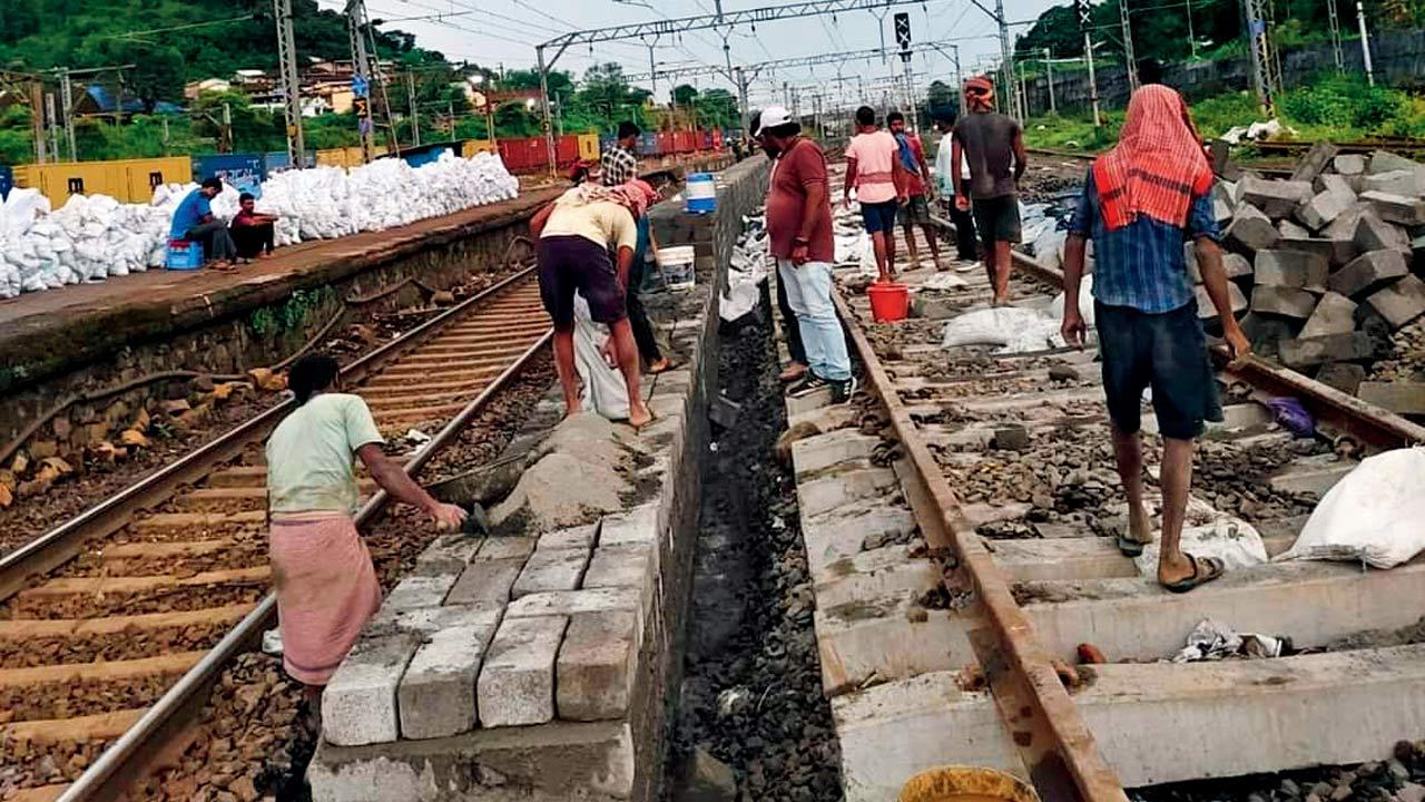 Mumbai: CR widens platforms at Kasara; expected to ease travel for commuters