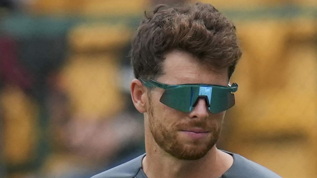 Mitchell Santner named New Zealand's interim captain for SL white-ball series