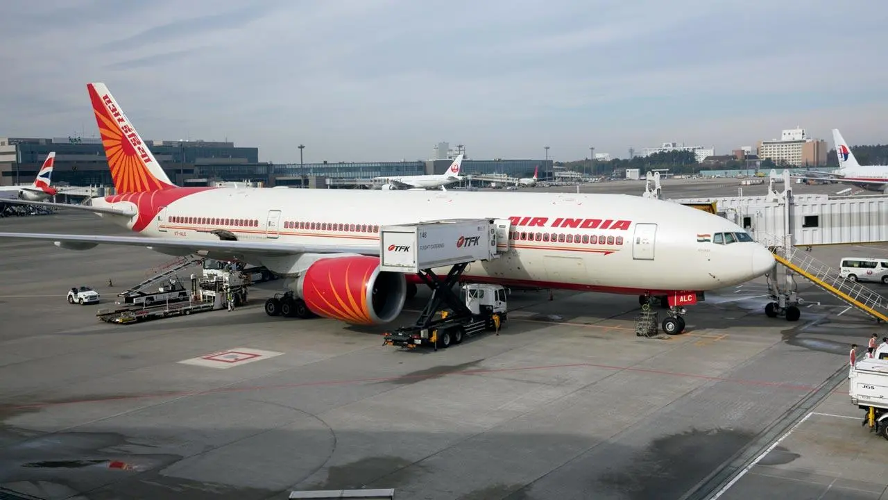 Air India Mumbai-New York flight diverted to Delhi after bomb threat