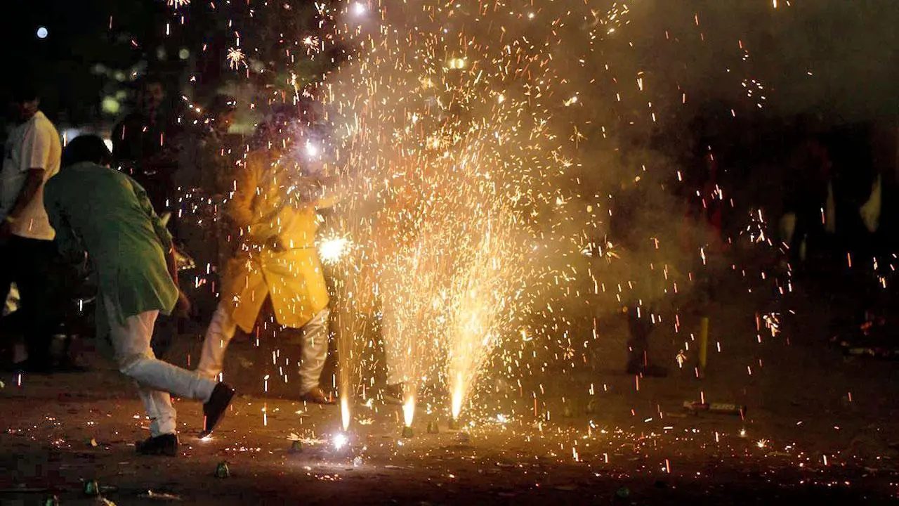 Diwali 2024: Can Delhi’s model of complete ban on firecrackers work for Mumbai?