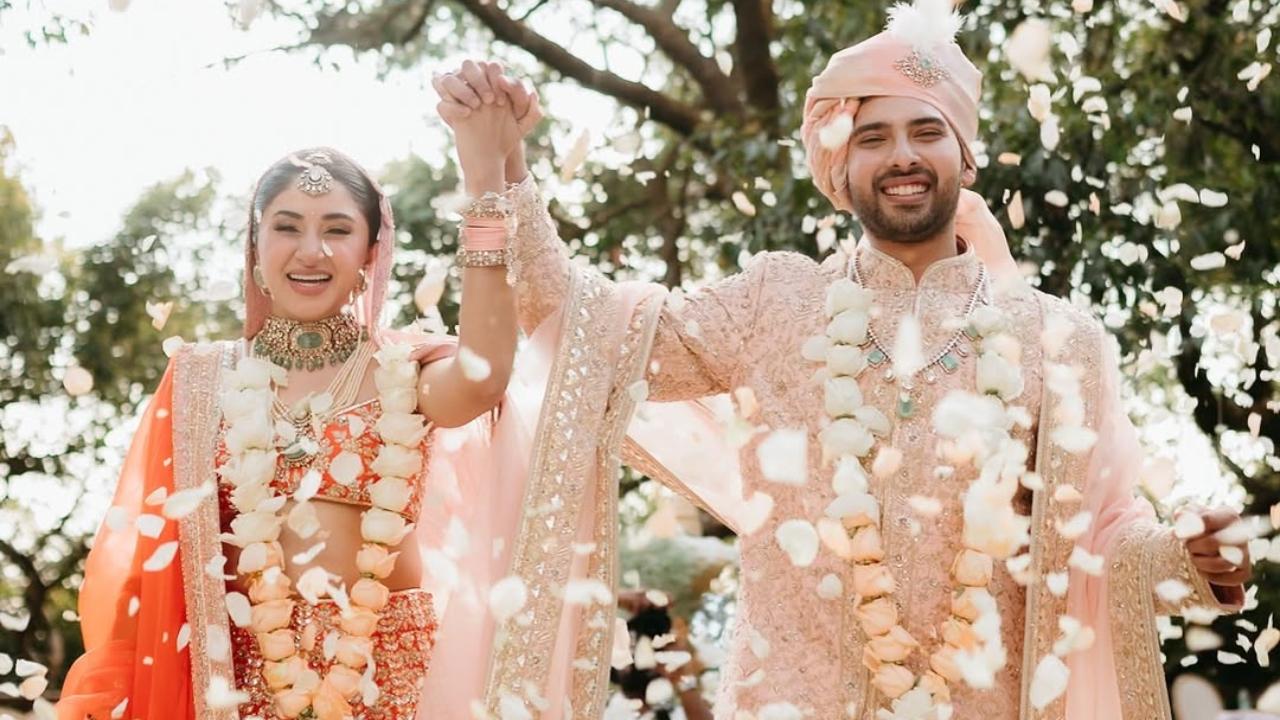 Armaan Malik, Aashna Shroff opt for Manish Malhotra ensembles for dreamy wedding