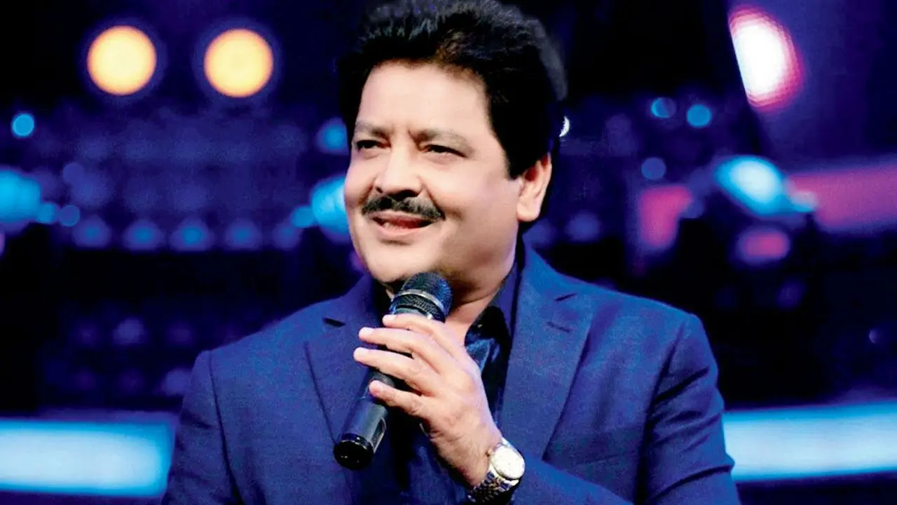 Massive fire at Udit Narayan's Andheri building: Singer is safe