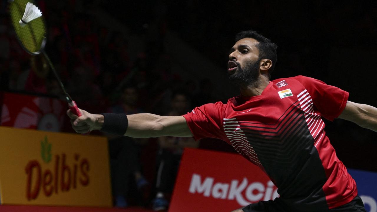 HS Prannoy's Malaysia Open game halted forover two hours after roof leak