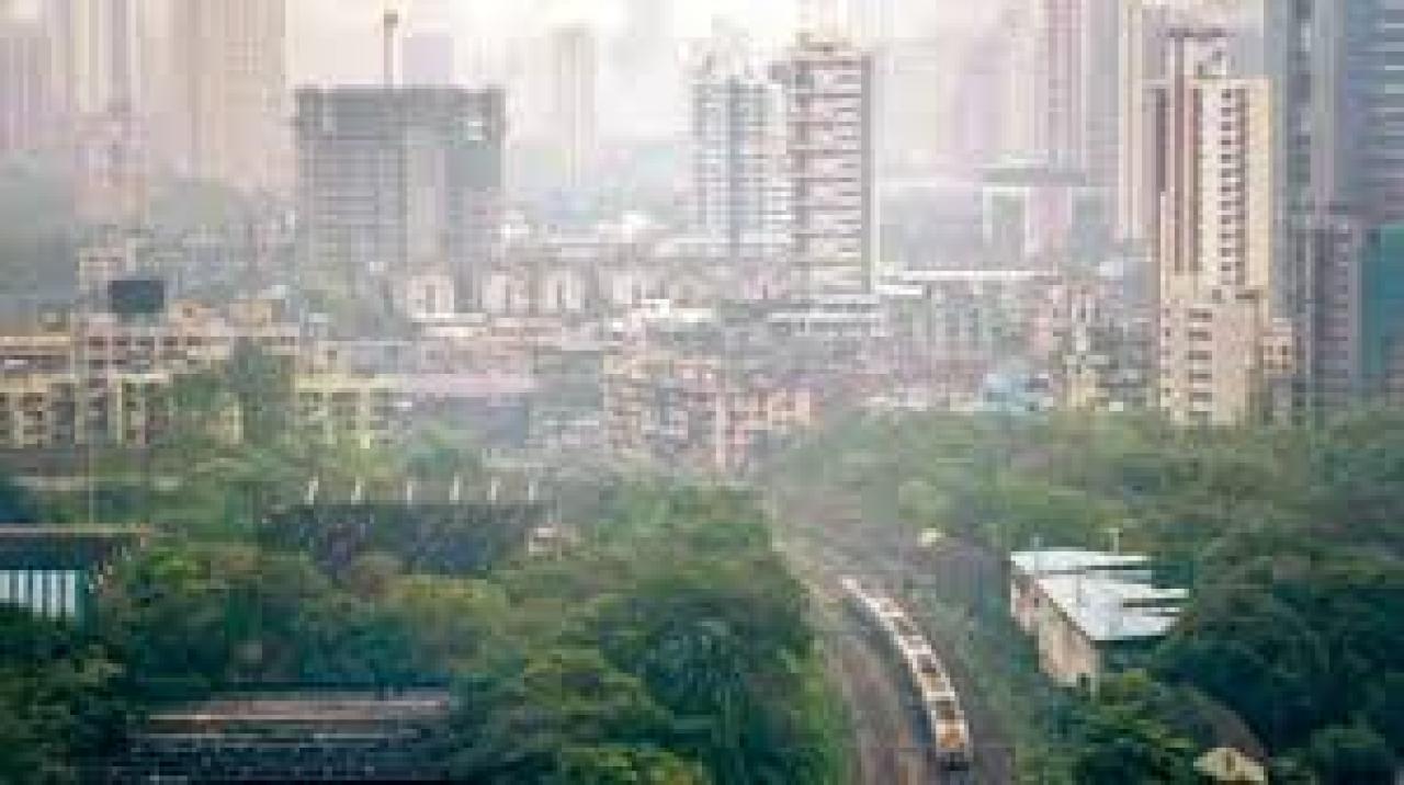 Mumbai weather updates: Air quality nears poor, residents advised caution