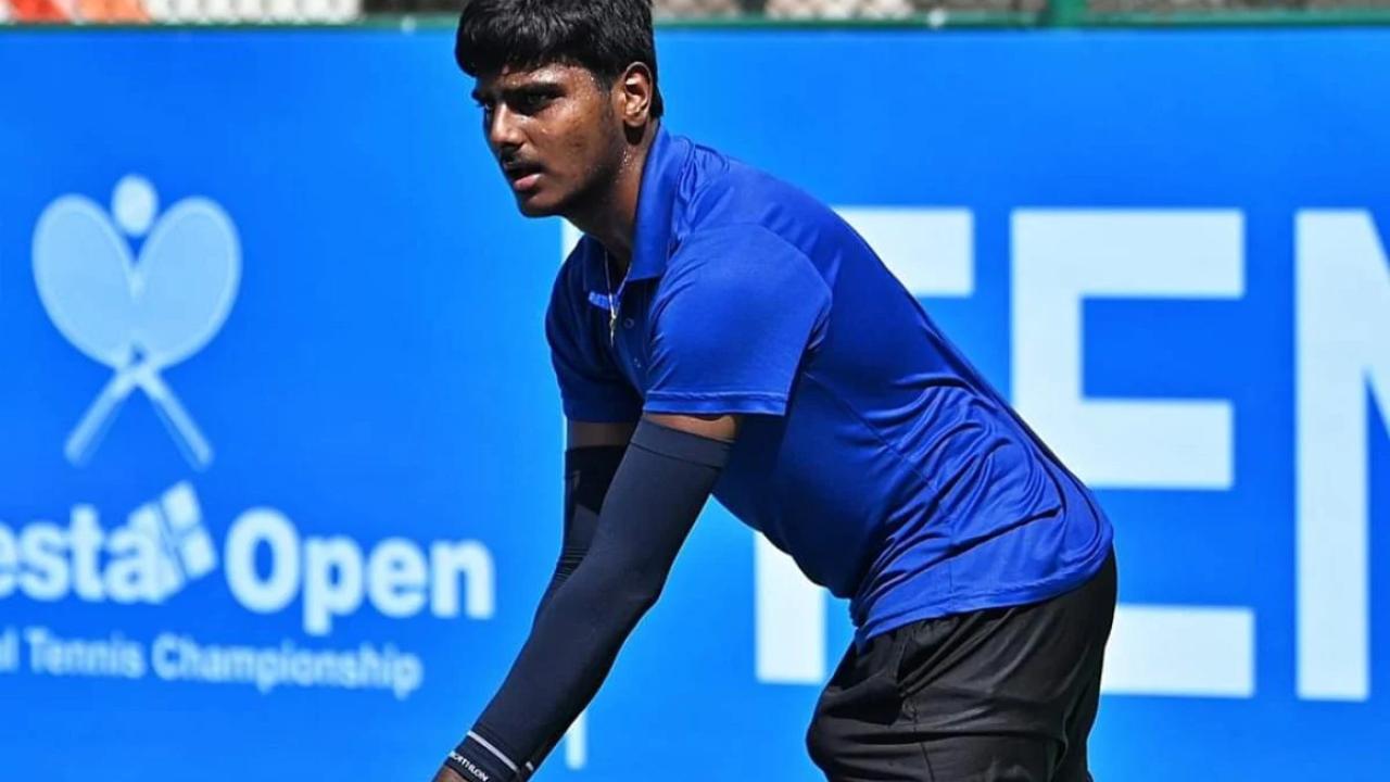 Senthil, Maaya stay in title hunt; Arnav's defeat prevents all-Indian boys semis